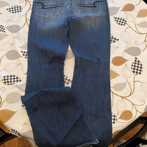 American Eagle womens jeans hi-rise artist flare